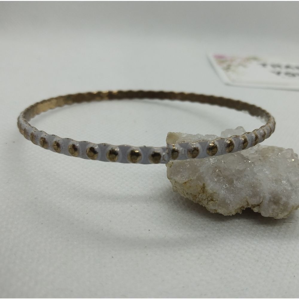 Edwardian white cast bracelet